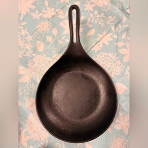 Iwachu Nambu Tekki Cast Iron Omelette Pan 22cm Japan